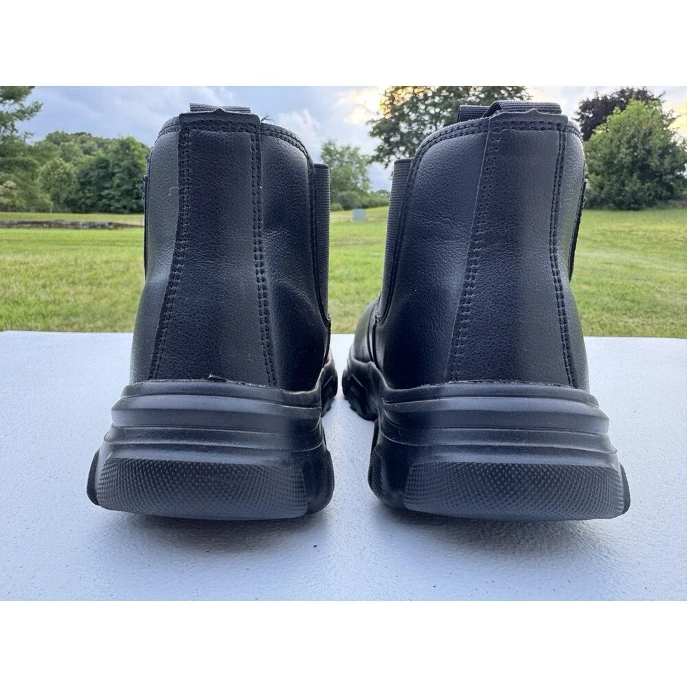 MBBKV Men's Chelsea Boots Soft Toe Slip On Lug Sole Casual Streetwear EU 42